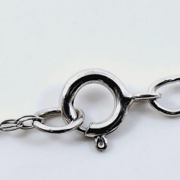 10K Solid White Gold Diamond Accent White Gold Musical Note Pendant Necklace - Picture 5 of 9